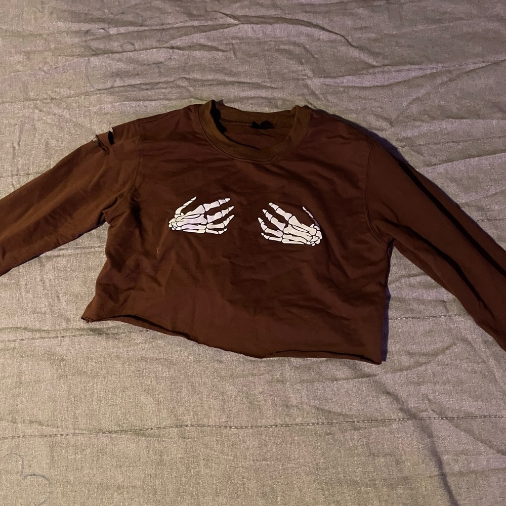 Cropped sweater